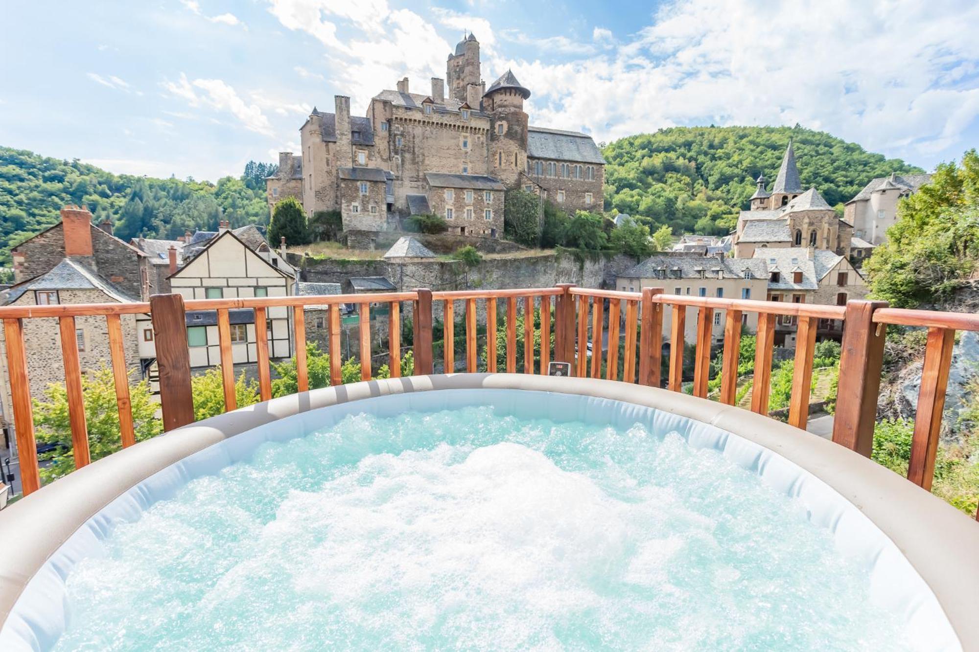 L'estagnole Estaing (Aveyron)