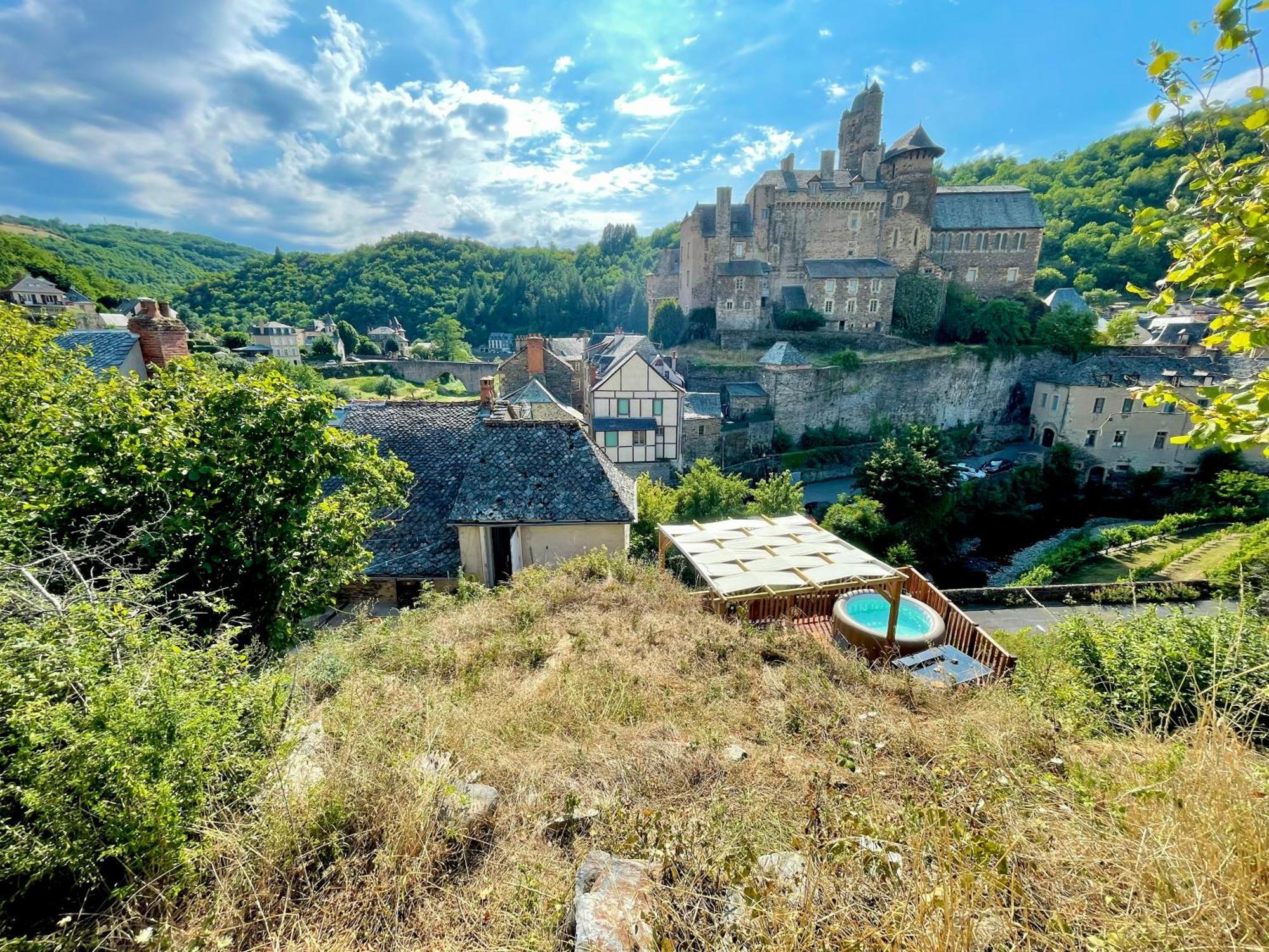 L'estagnole Estaing (Aveyron)